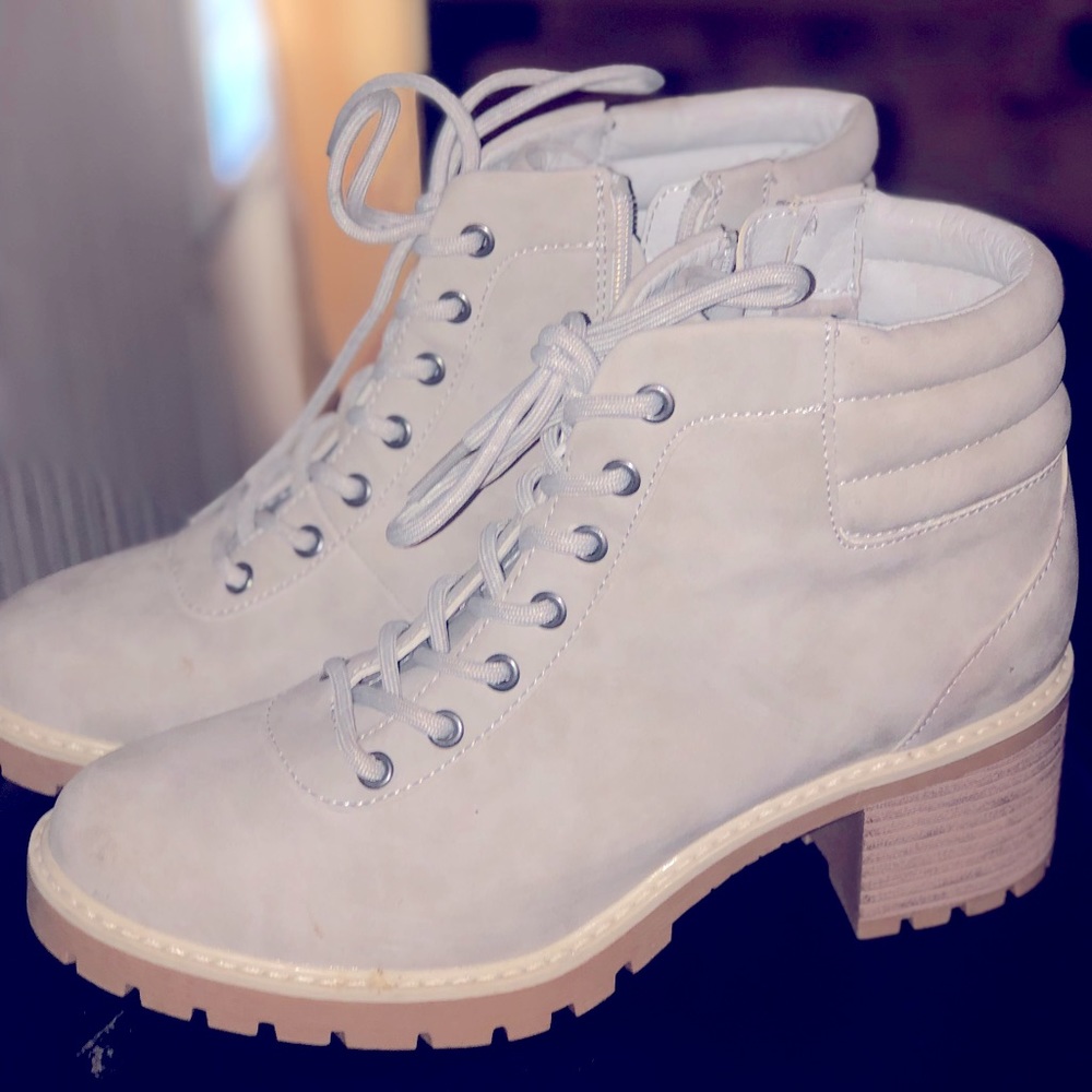 light grey boots